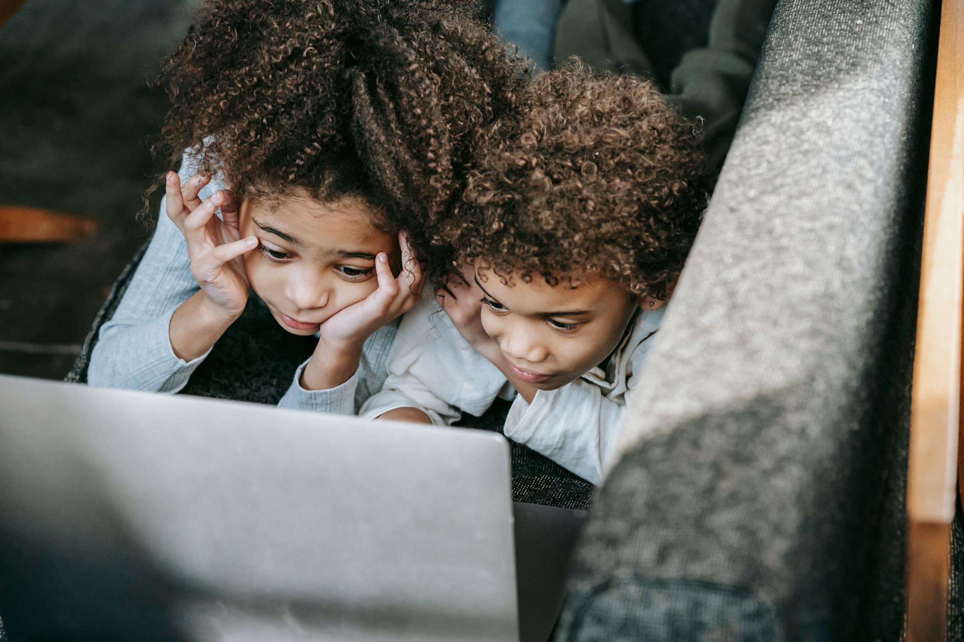 Screen-Free Summer Activities for Florida Kids (When They Say They’re Bored)