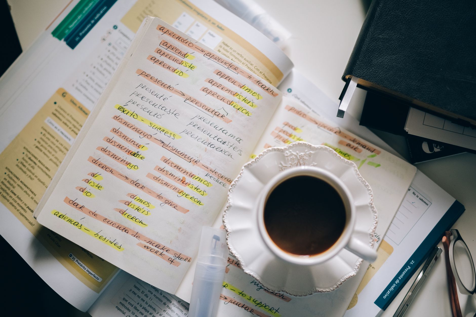 Charlotte Mason Foreign Language for Beginners: How We Actually Do It (Without the Stress)