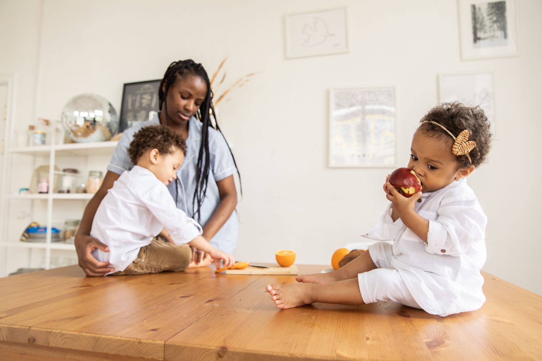 Simple Living with Kids: Practical Tips That Actually Work for Real Families